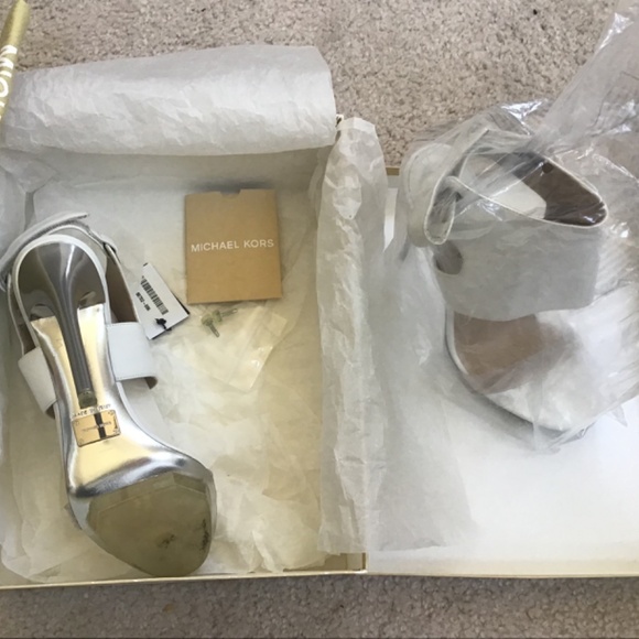 Michael Kors - Picture 14 of 16